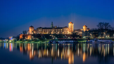 Krakow Boat Party with Unlimited Drinks