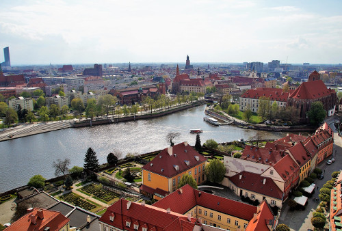 Wroclaw travelling by train