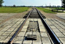 Krakow Auschwitz Distance