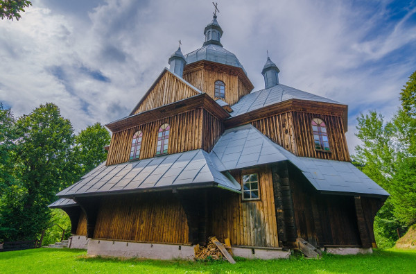 Visit the Wooden Churches of Southern Małopolska