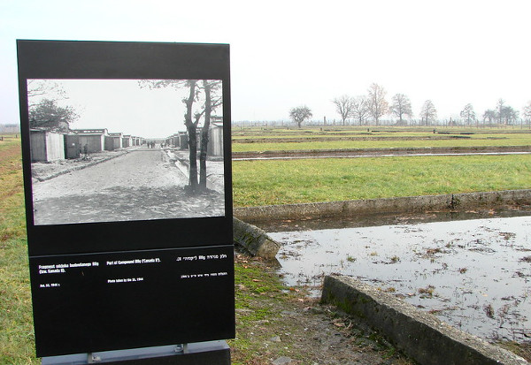 Auschwitz Kanada