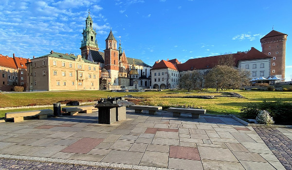 Wawel Royal Castle booking tour now